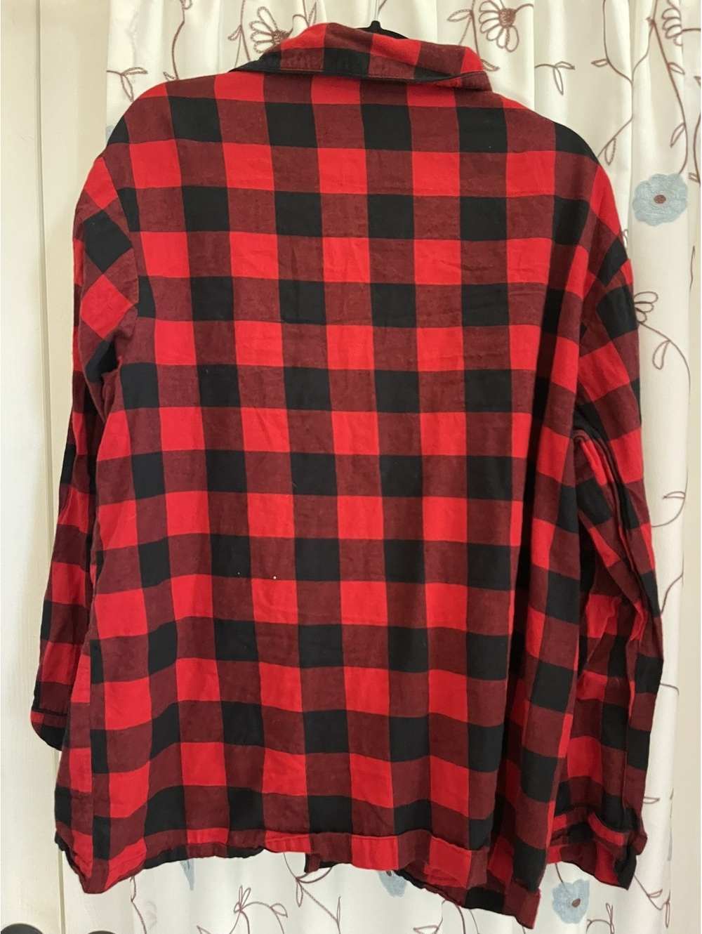 Wondershop | L | Red Black Buffalo Plaid Flannel Shirt - Picture 2 of 6